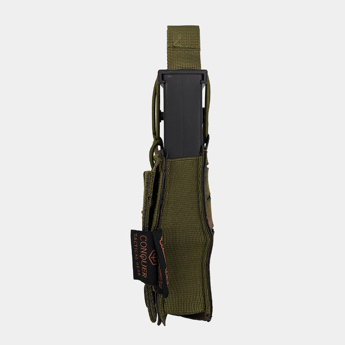 Pixelated Woodland Rifle Magazine Pouch - Conquer