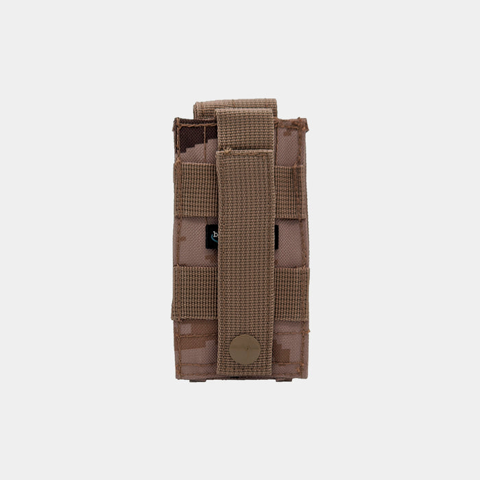 Pixelated arid pistol magazine pouch